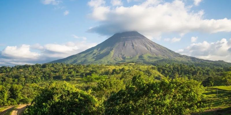 Arenal Volcano – Costa Rica’s Icon